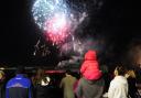 Thousands turn out to enjoy Weymouth fireworks