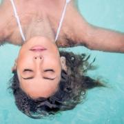 Consultant Trichologist Eva Proudman from UKhairconsultants.com has shared a few tips on how to protect your hair from chlorine and saltwater.