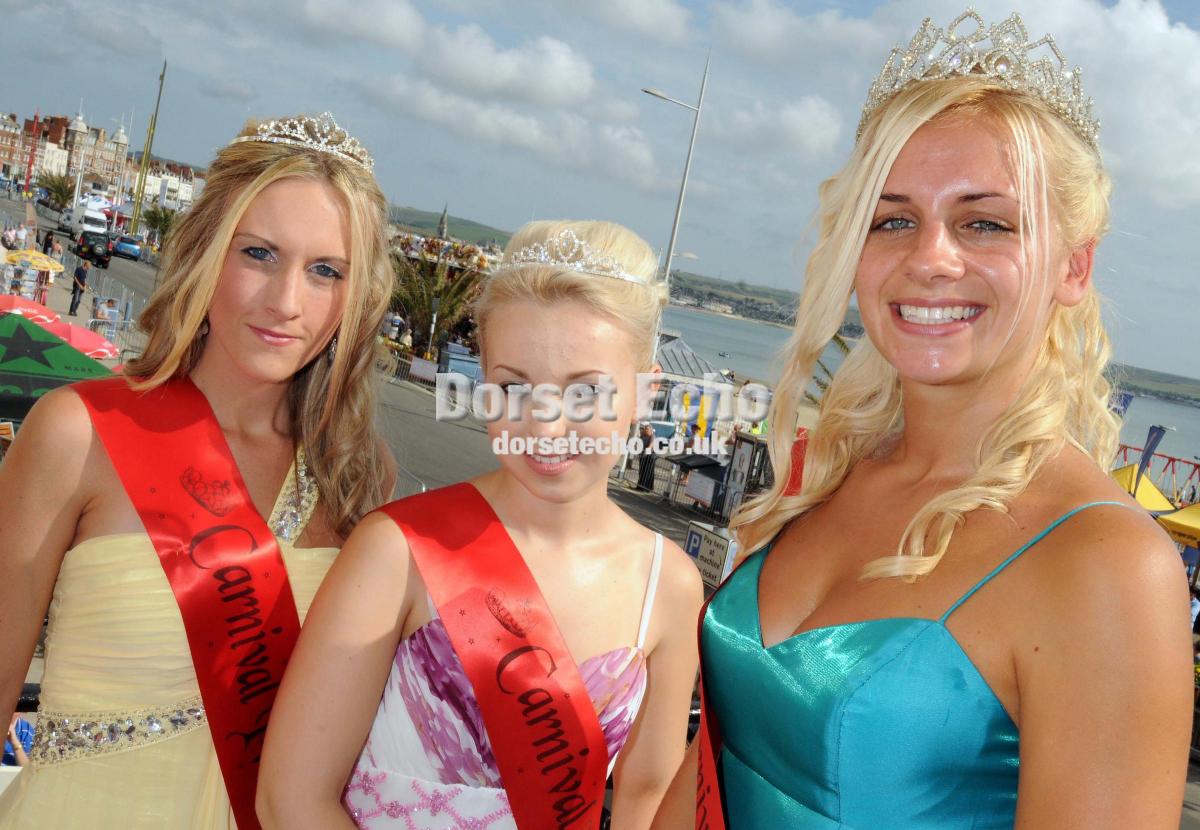 Carnival Queen Gina Hartley, right, with princess attendants Sarah Flann, left, and Victoria Hope, centre