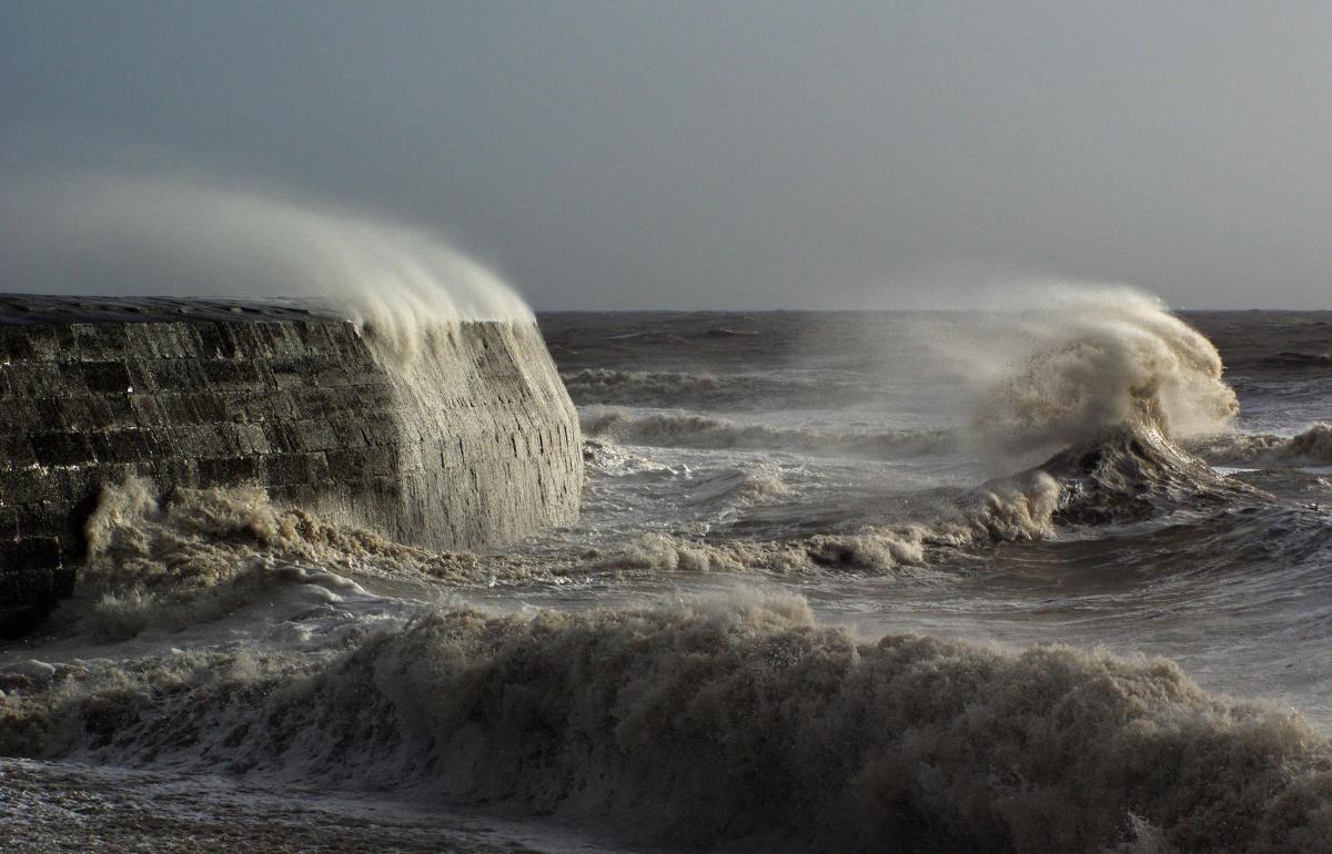 Matt Hayden sent us this picture of the huge storm waves 