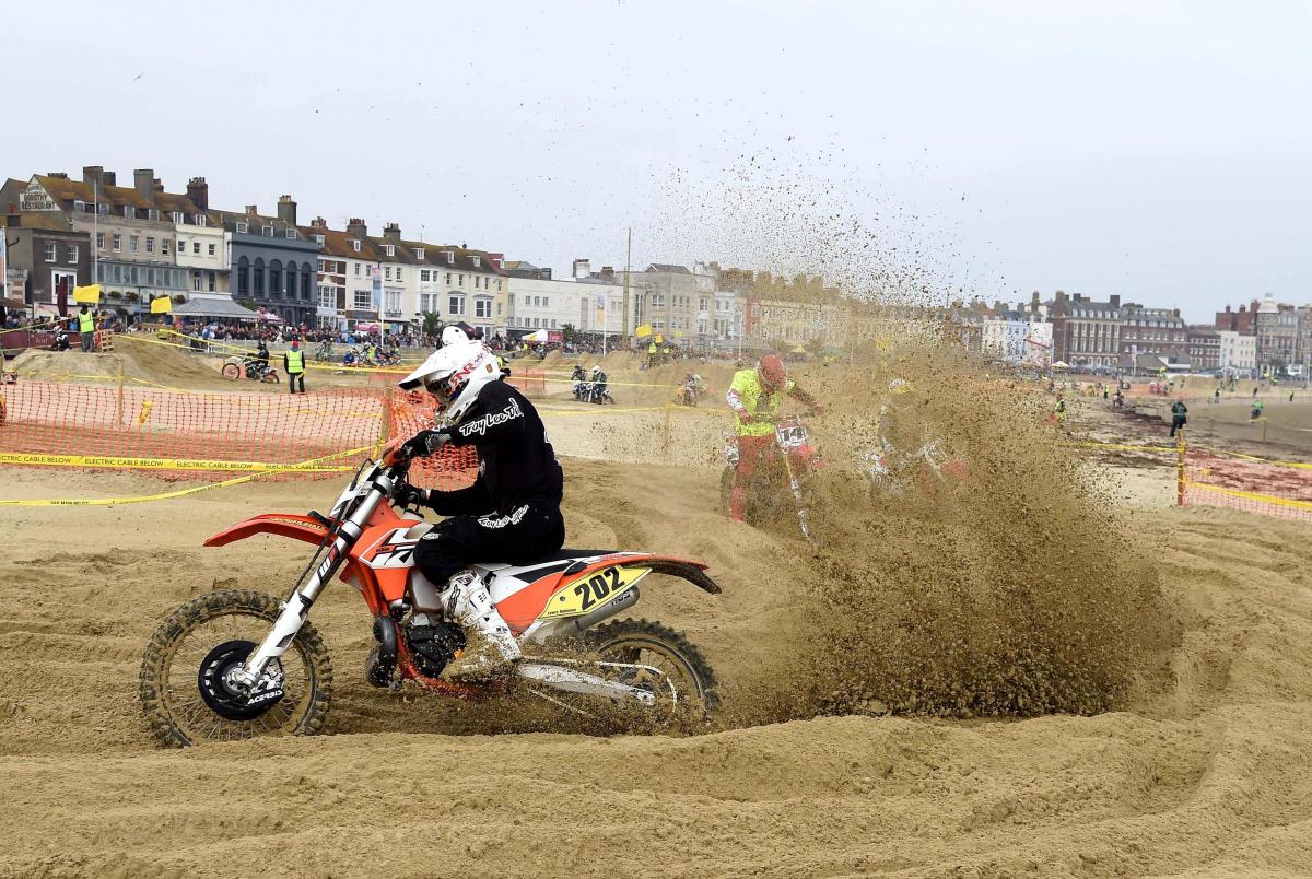 Weymouth Beach Motocross 2015 - Pictures by Finnbarr Webster