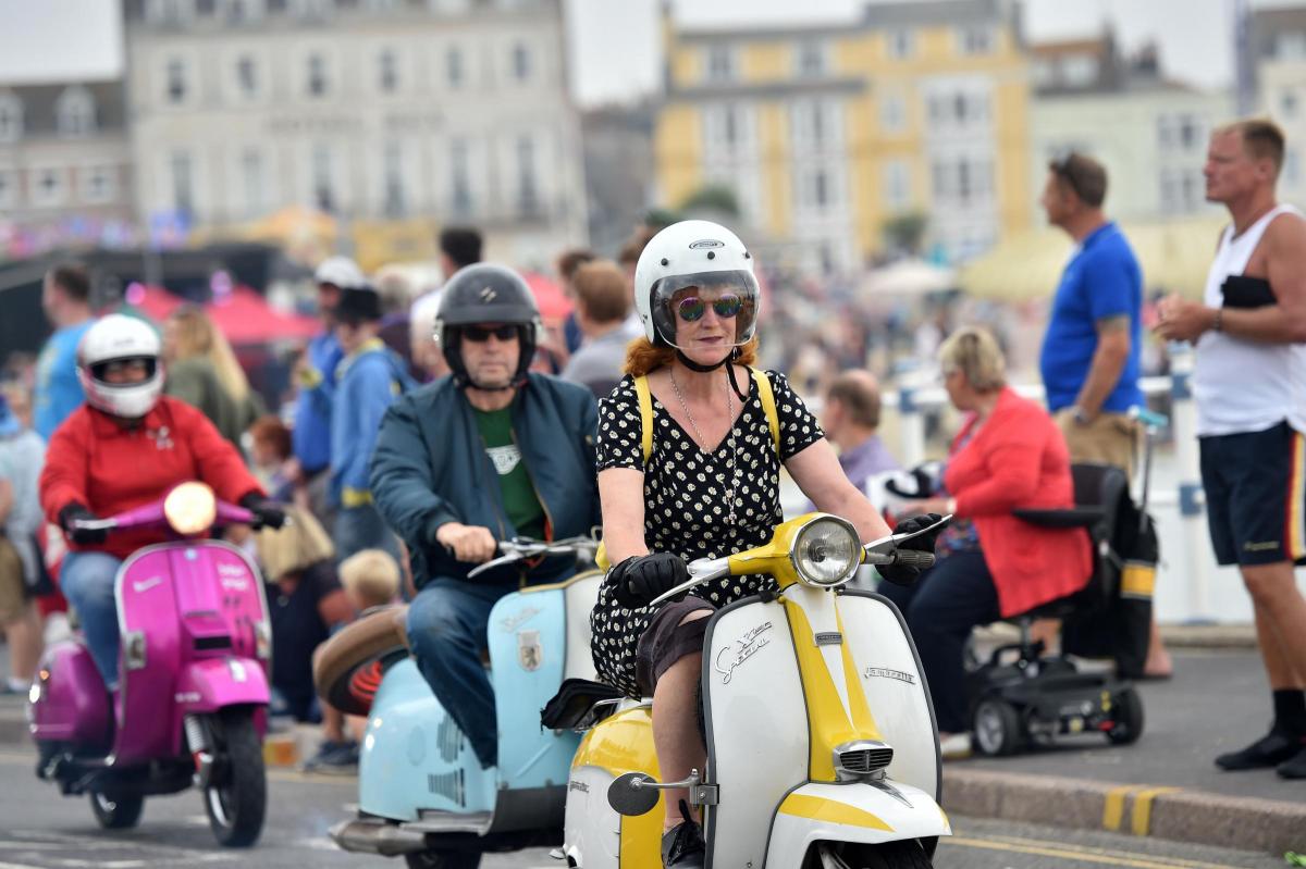 VINTAGE: Scooters whizz into Weymouth