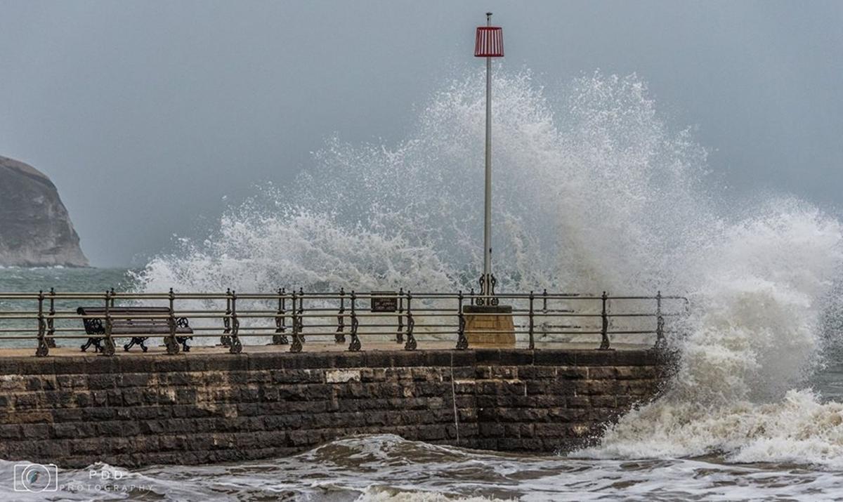 The Storm giving the Banjo Jetty in Swanage a kick at midday today Picture: PAUL DIMARCO