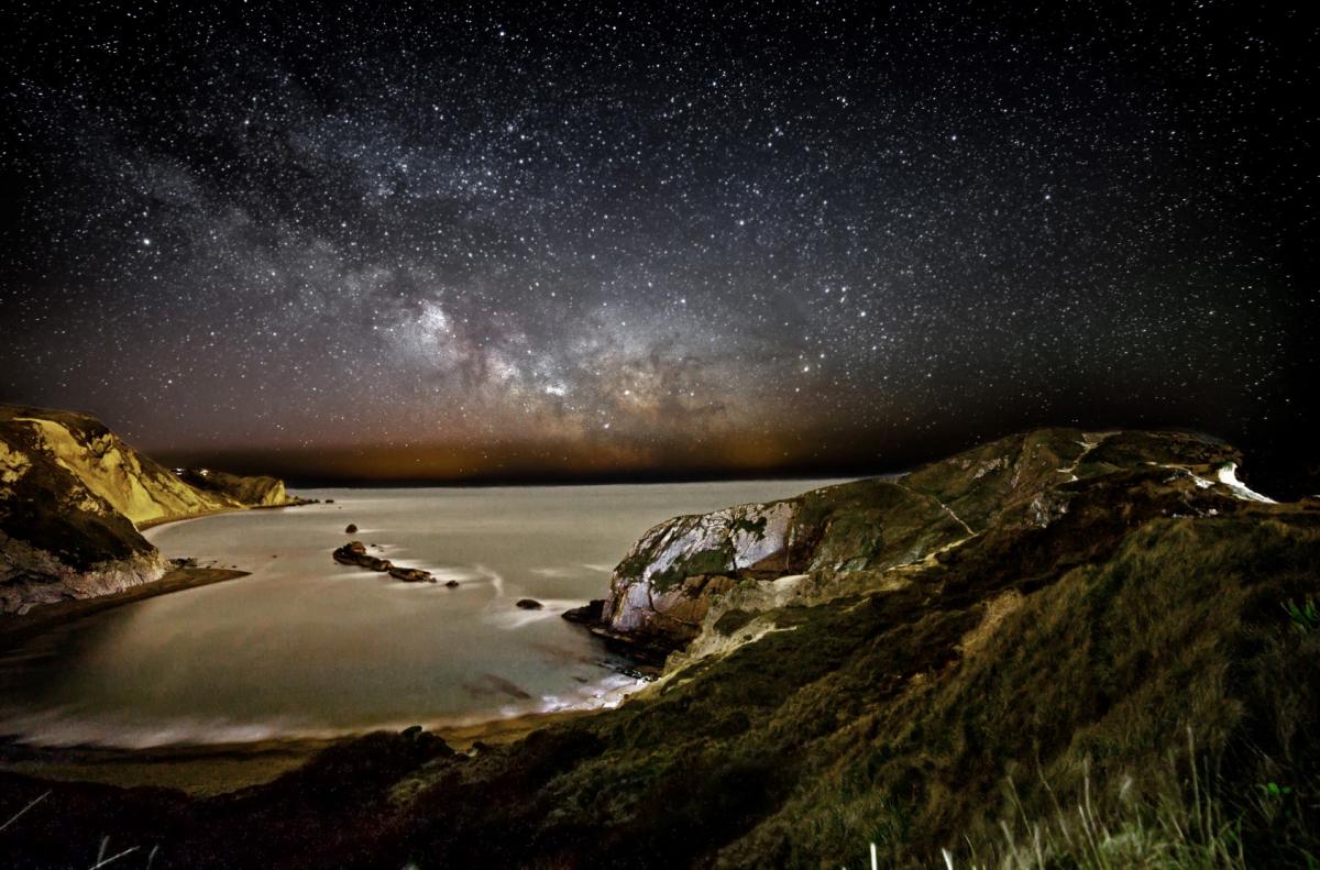 Durdle Door at night by Phil Young