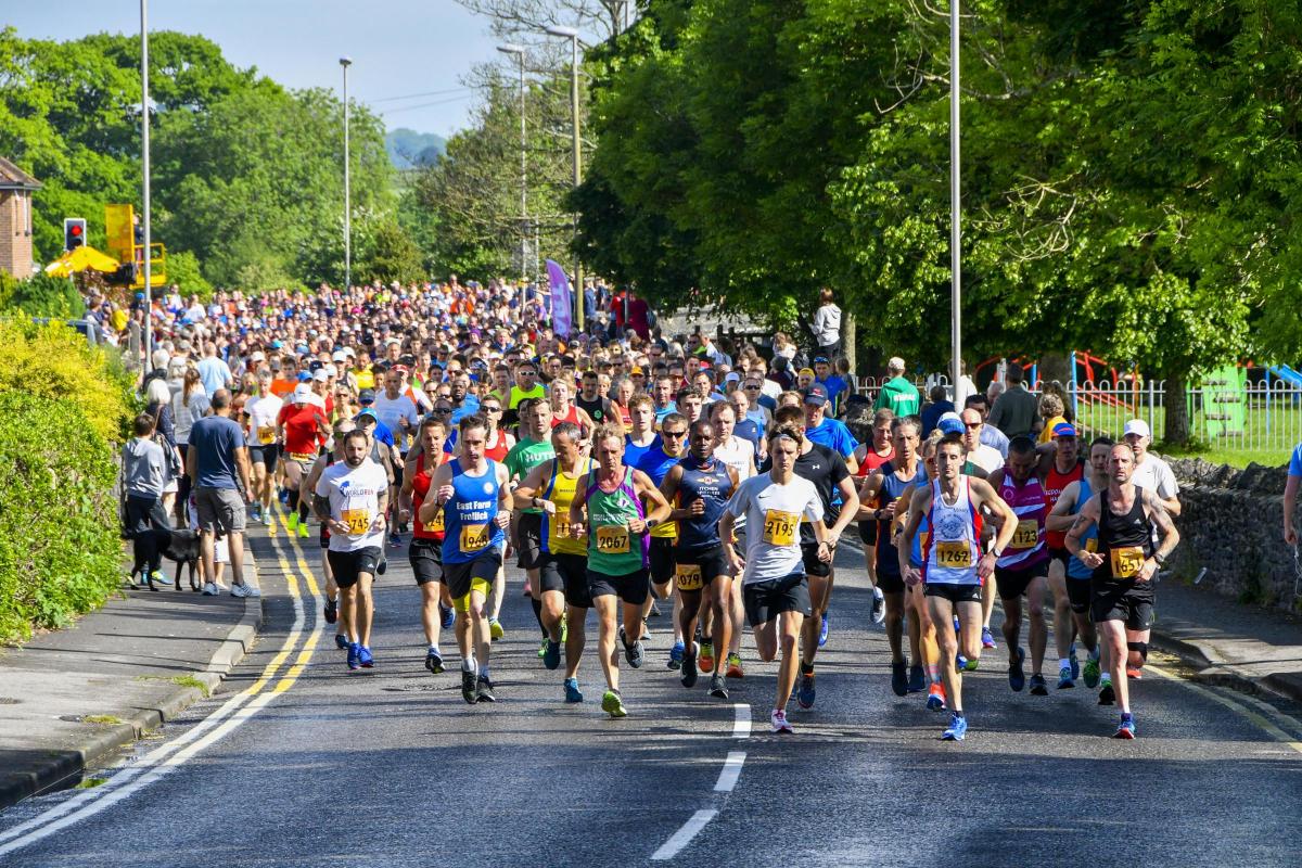 Runners Dorchester Marathon 2018