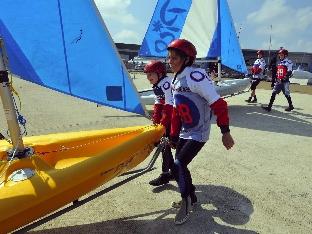 Prep school pupils takes to water at Weymouth and Portland National Sailing Academy. (13/05/2010)