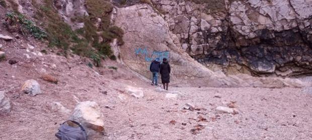 Dorset Echo: Reports of two people spray paitning grafitti at Durdle Door. Picture: Mairi Macleod