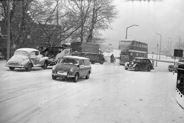 Dorset Echo: Snow on Boot Hill, Weymouth in the winter of 1962/63