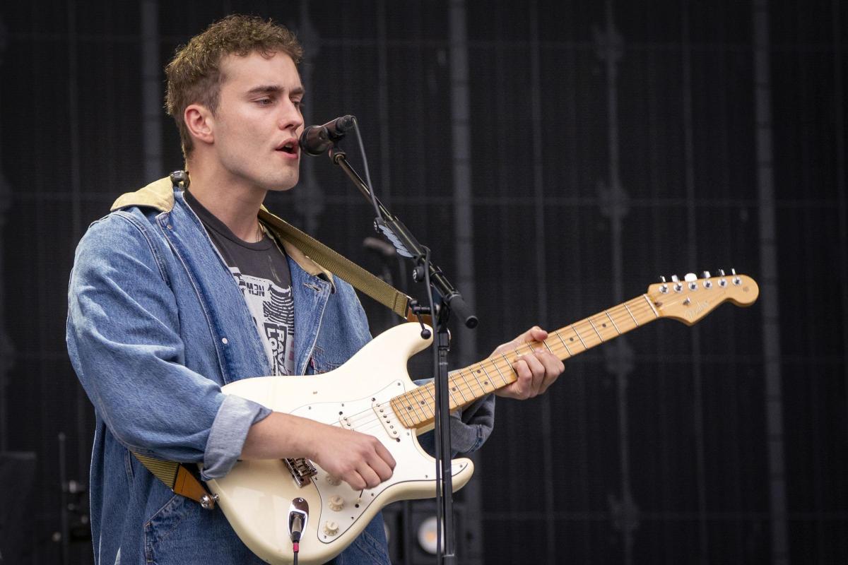 Sam Fender on X: Spit of you is up top on Today's Hits