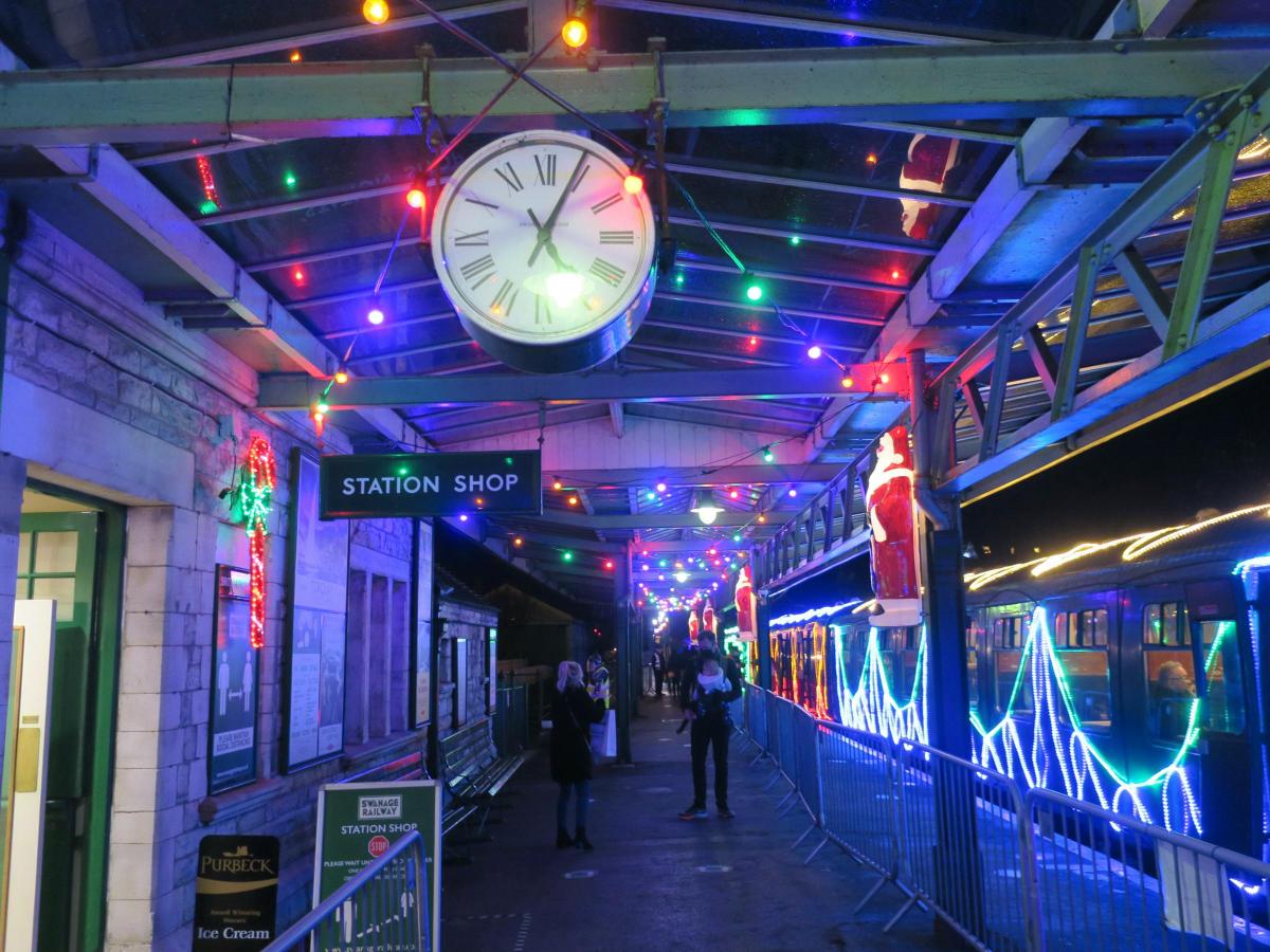 Swanage Railway to return with its Steam and Lights train | Dorset Echo Family Christmas Events Dorset
