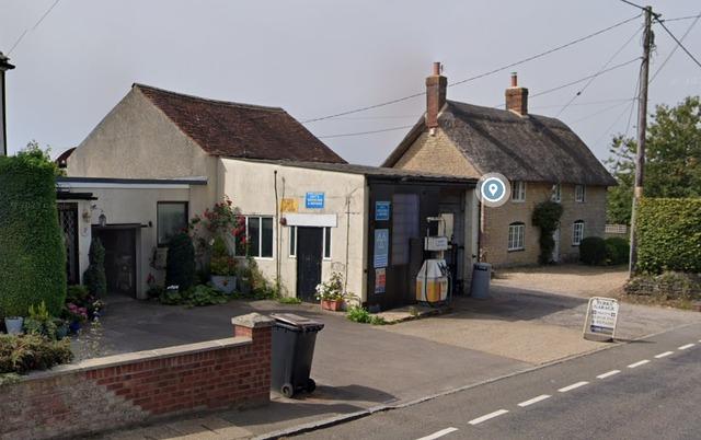 Councillors ignore advice to approve homes on Dorset garage site 