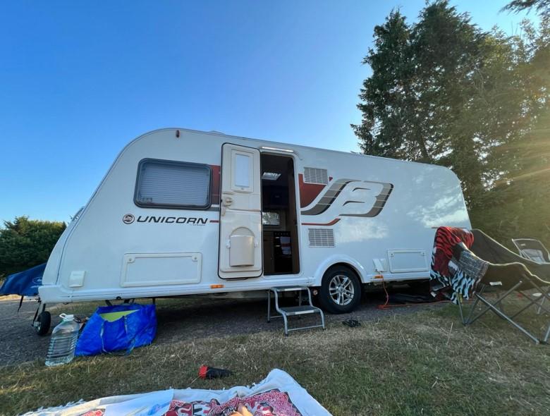 Caravan stolen from Sixpenny Handley sparks police appeal 