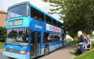 A Damory bus