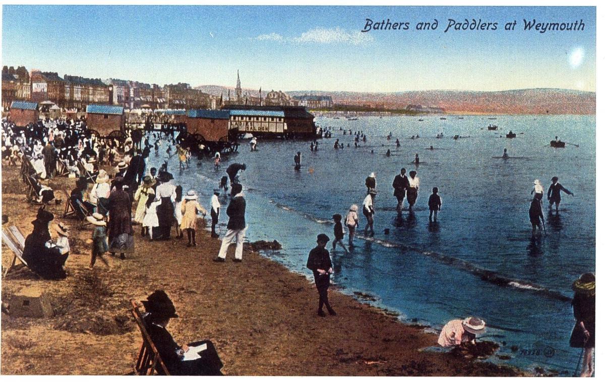 Old postcard of Weymouth beach